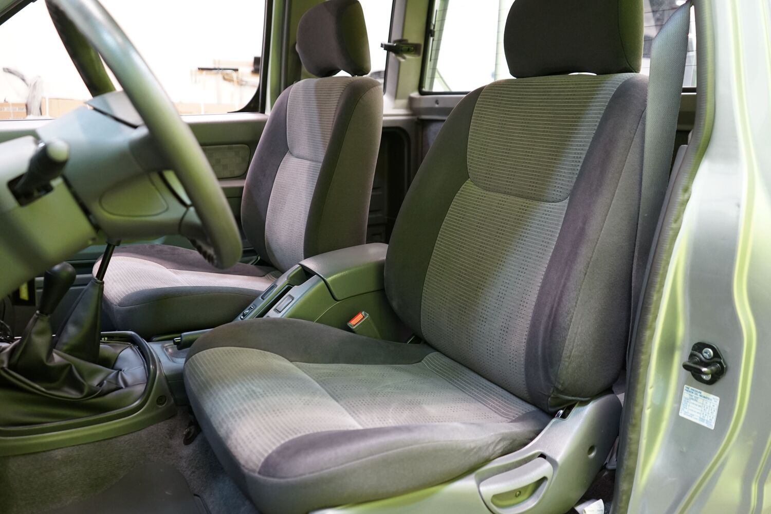 Nissan NP300 vaihtoauto