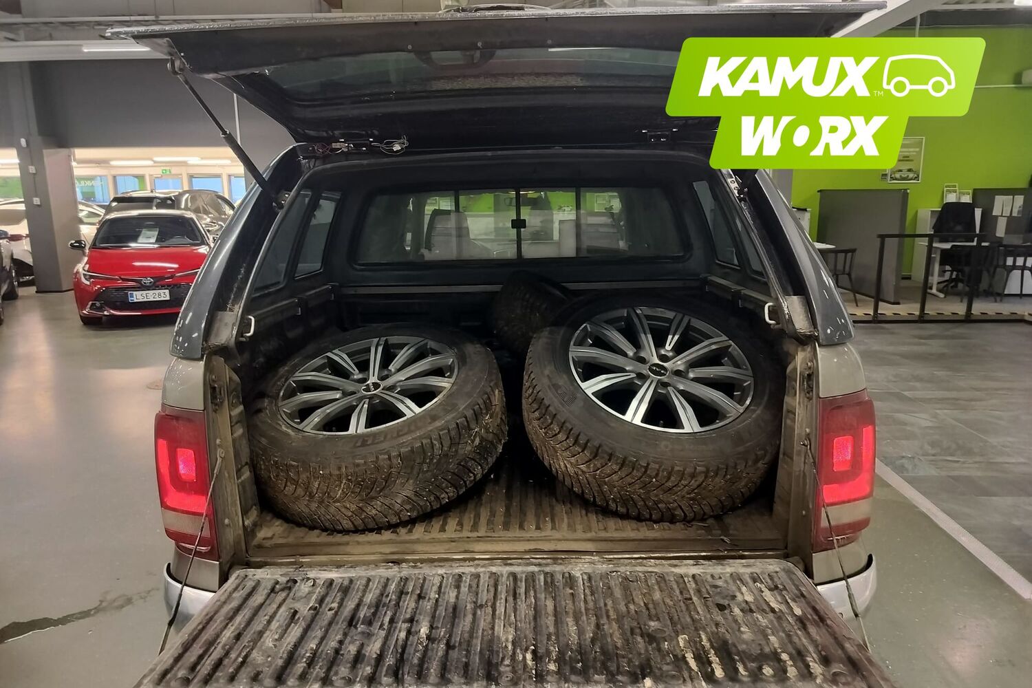 Volkswagen Amarok vaihtoauto