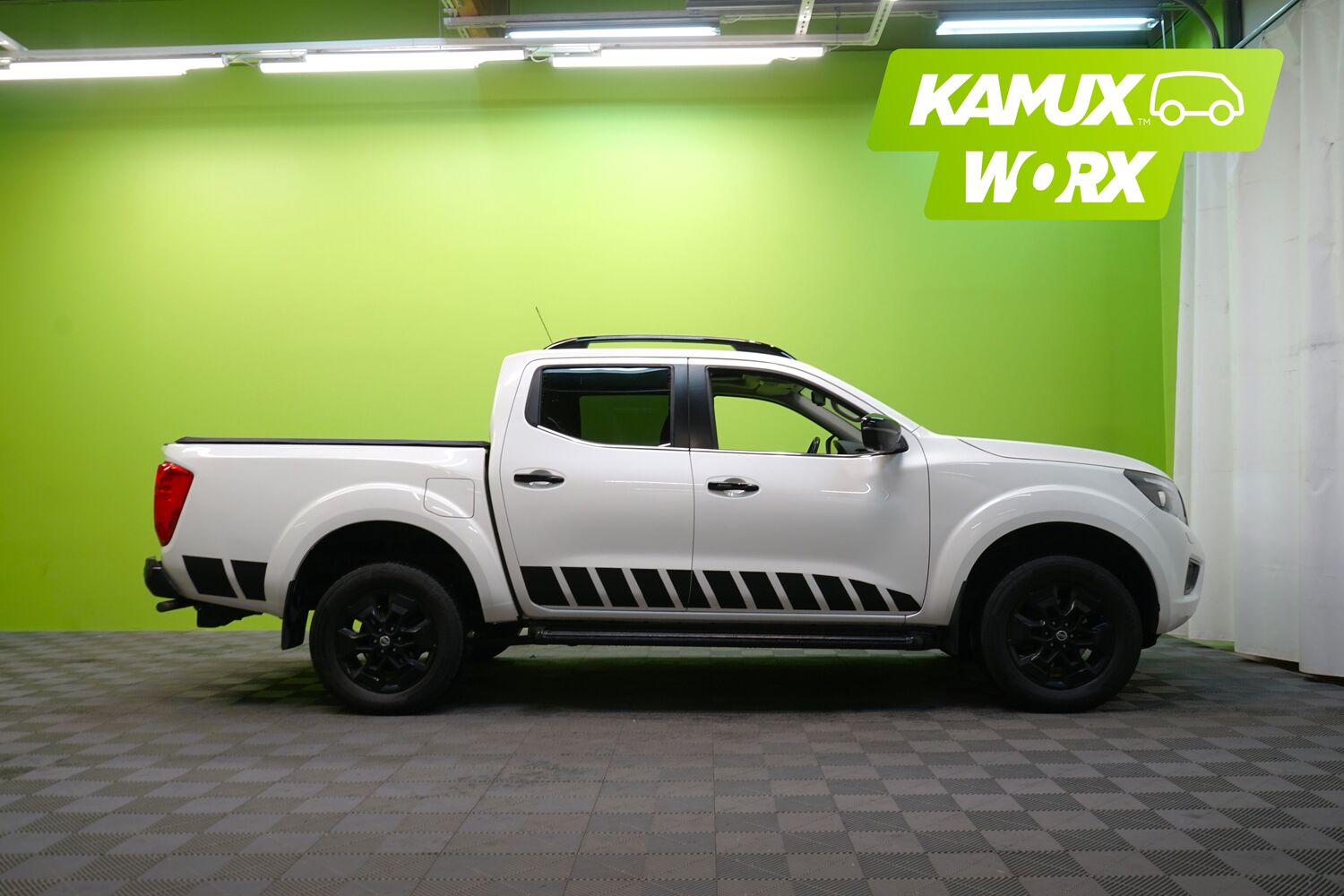 Nissan Navara vaihtoauto