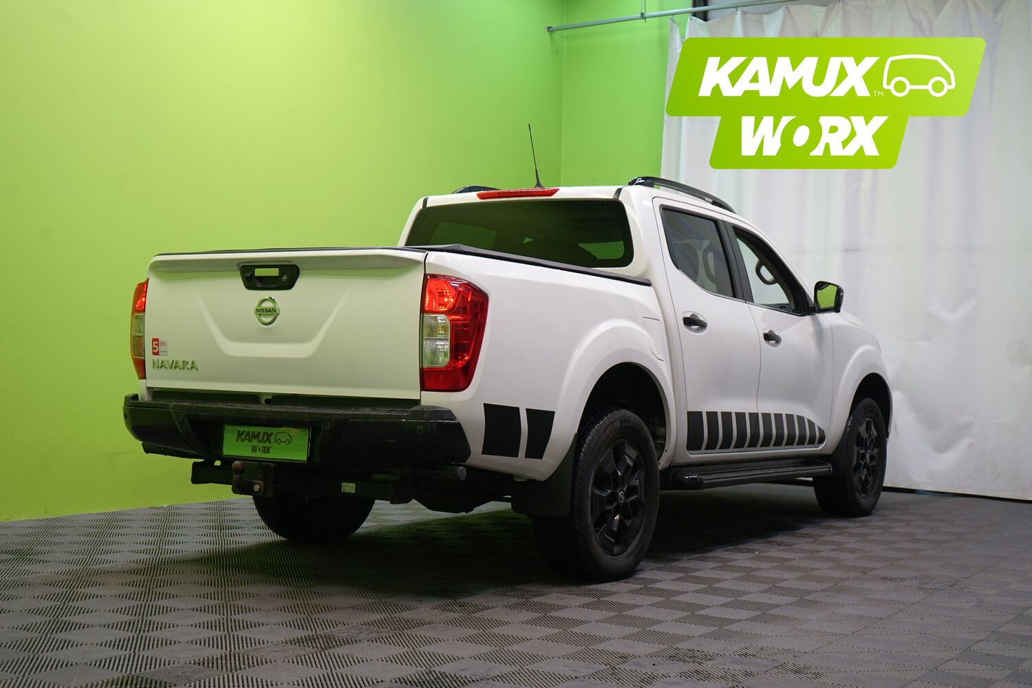 Nissan Navara vaihtoauto