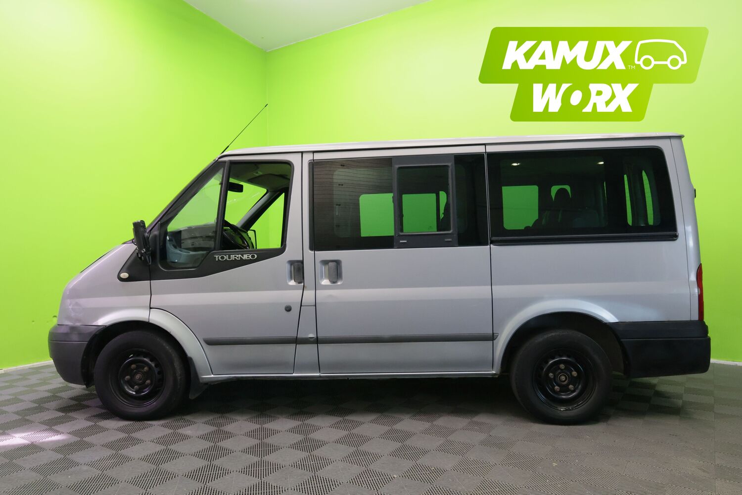 Ford Tourneo vaihtoauto