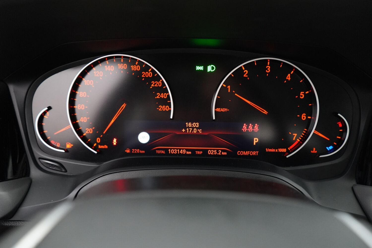 BMW 320 vaihtoauto
