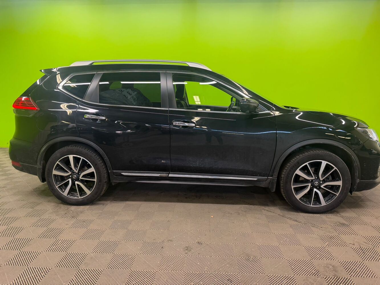 Nissan X-Trail vaihtoauto