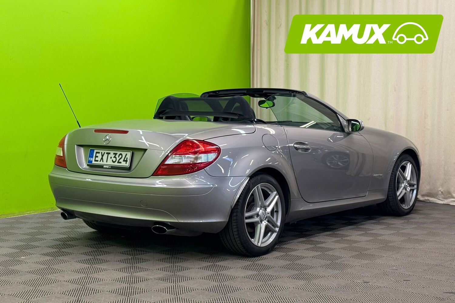 Mercedes-Benz SLK vaihtoauto