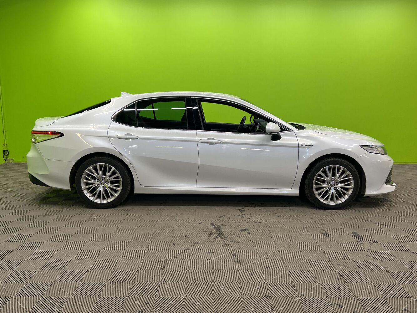 Toyota Camry vaihtoauto
