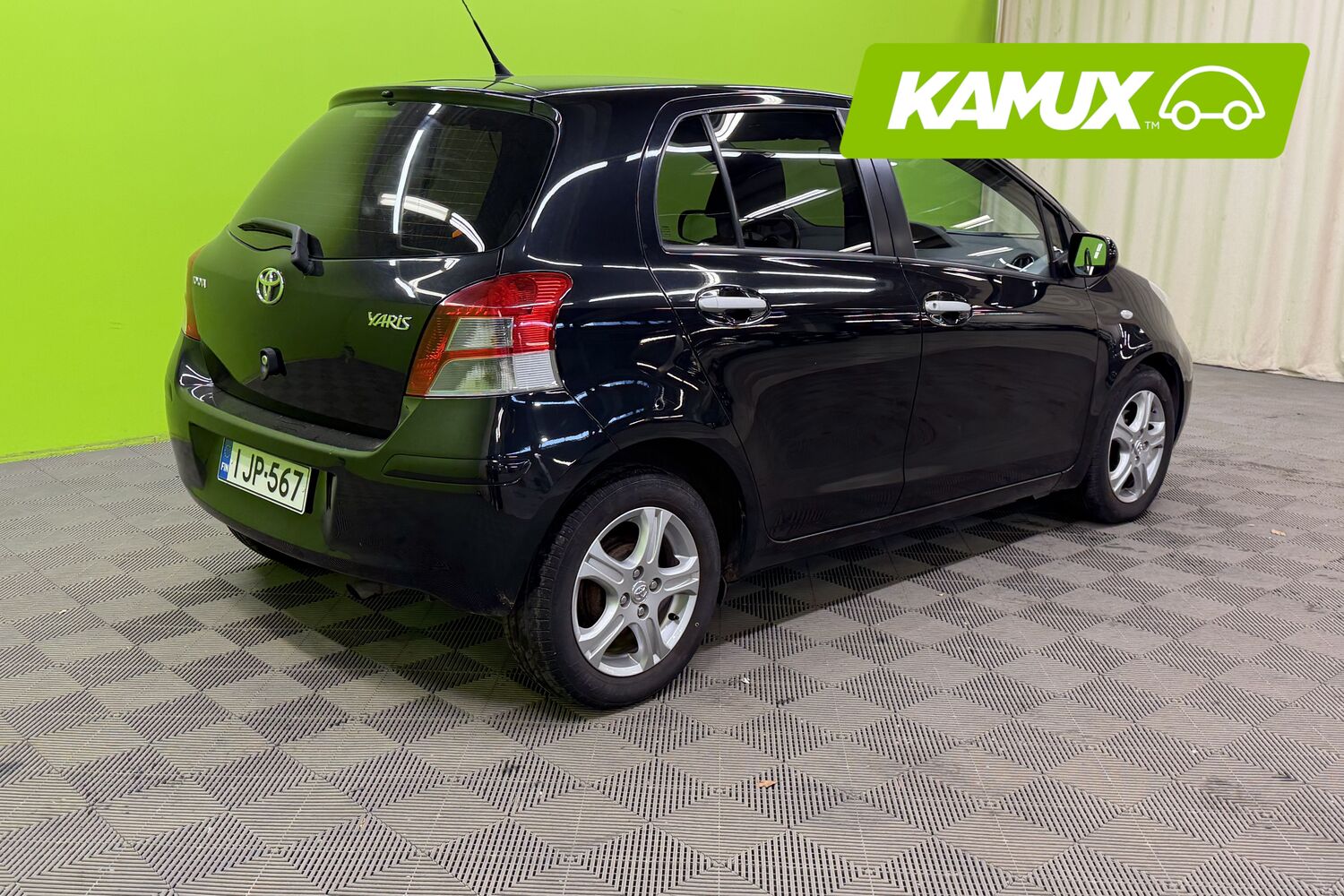 Toyota Yaris vaihtoauto