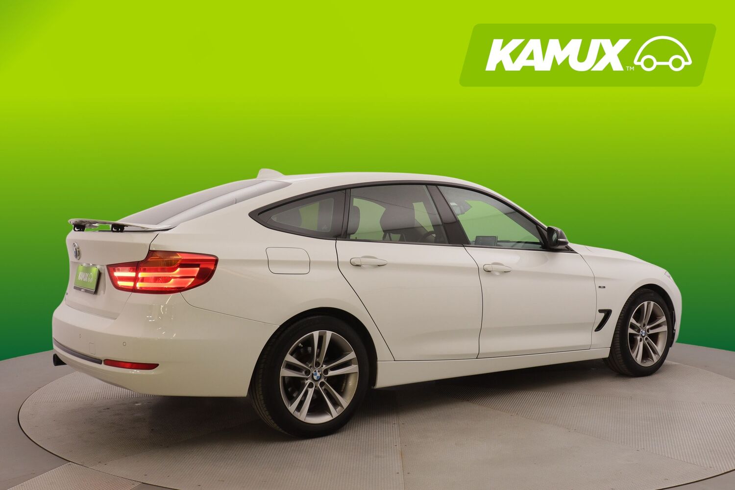 BMW 320 vaihtoauto
