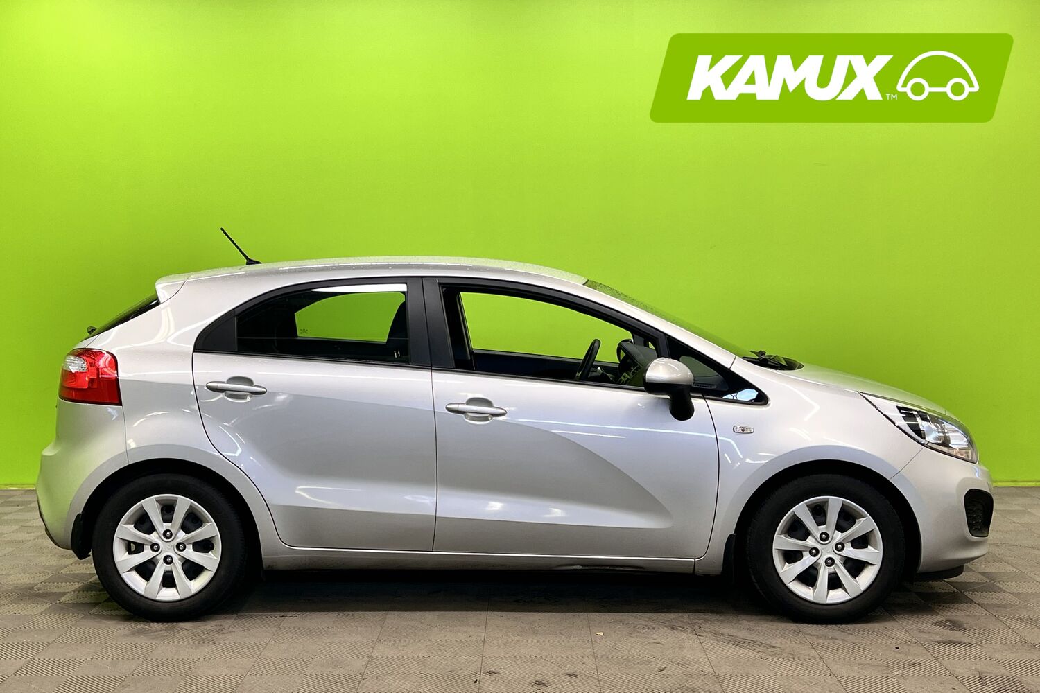 Kia Rio vaihtoauto