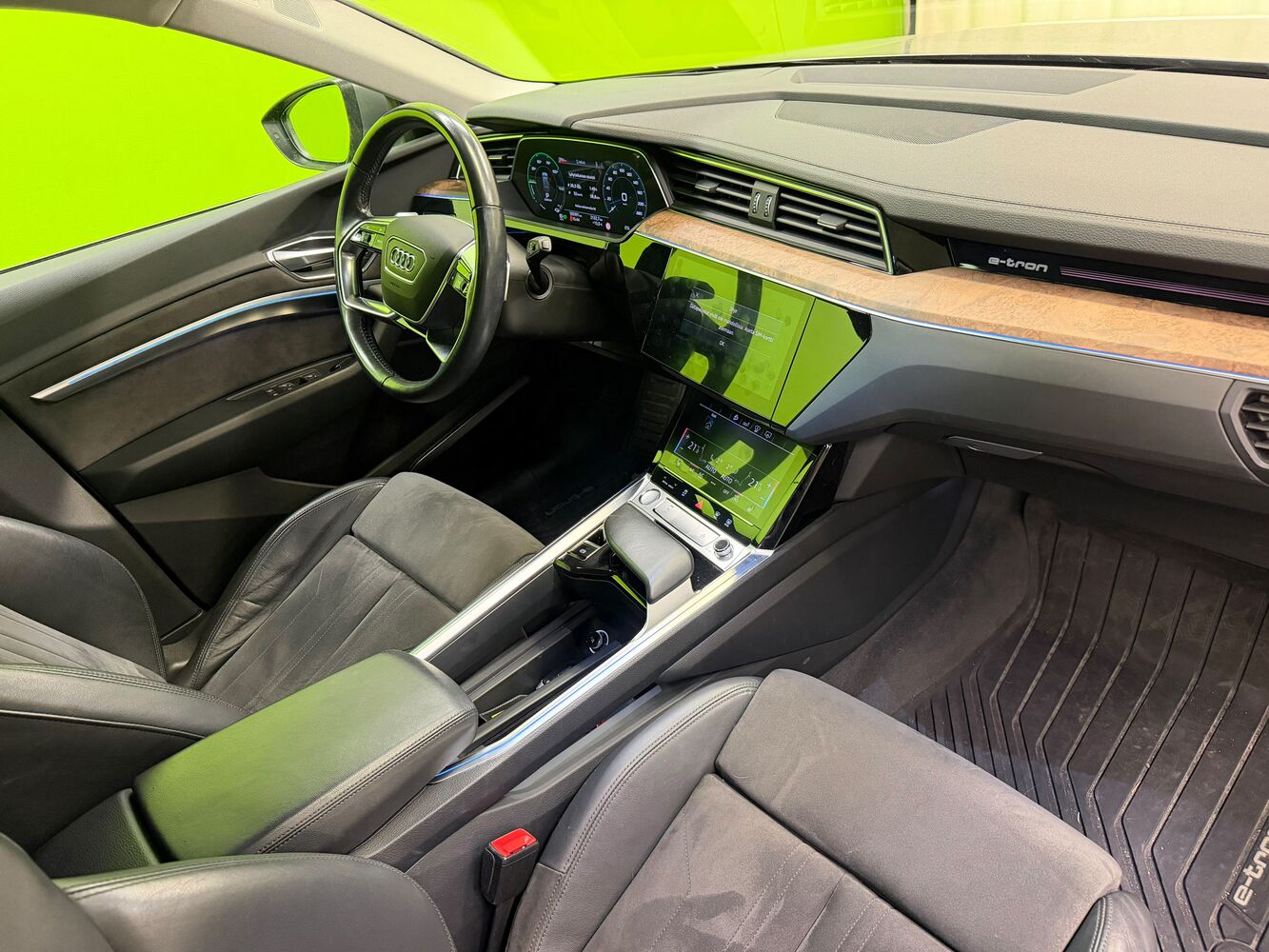 Audi e-tron vaihtoauto
