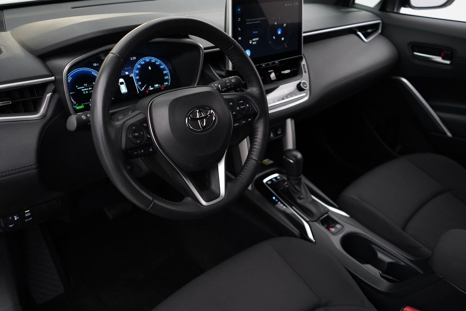 Toyota Corolla Cross vaihtoauto
