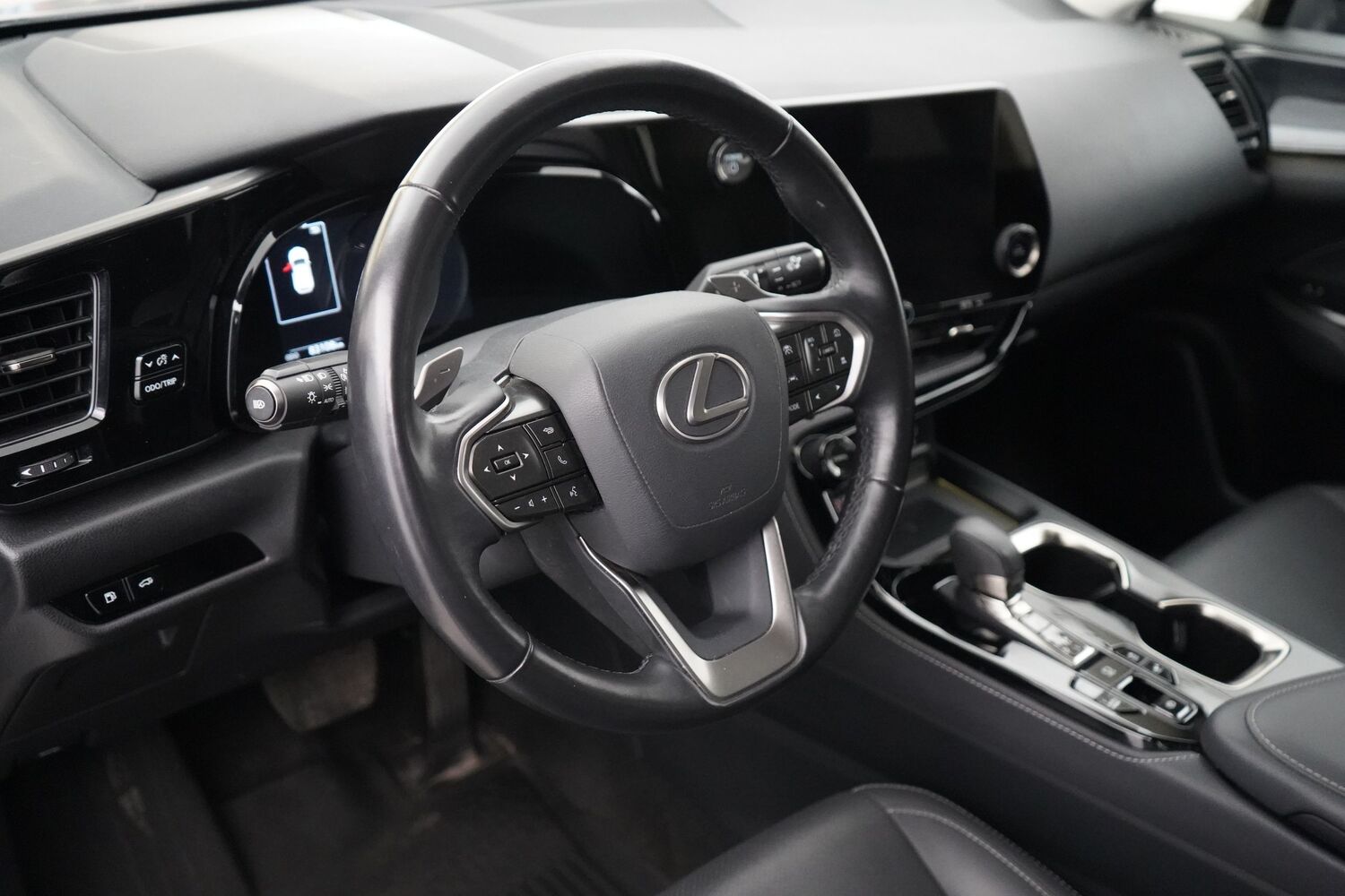 Lexus NX vaihtoauto