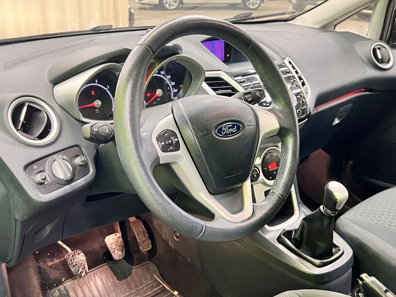 Ford Fiesta vaihtoauto