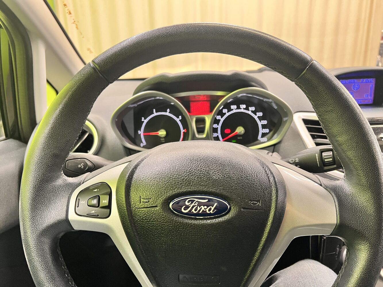 Ford Fiesta vaihtoauto