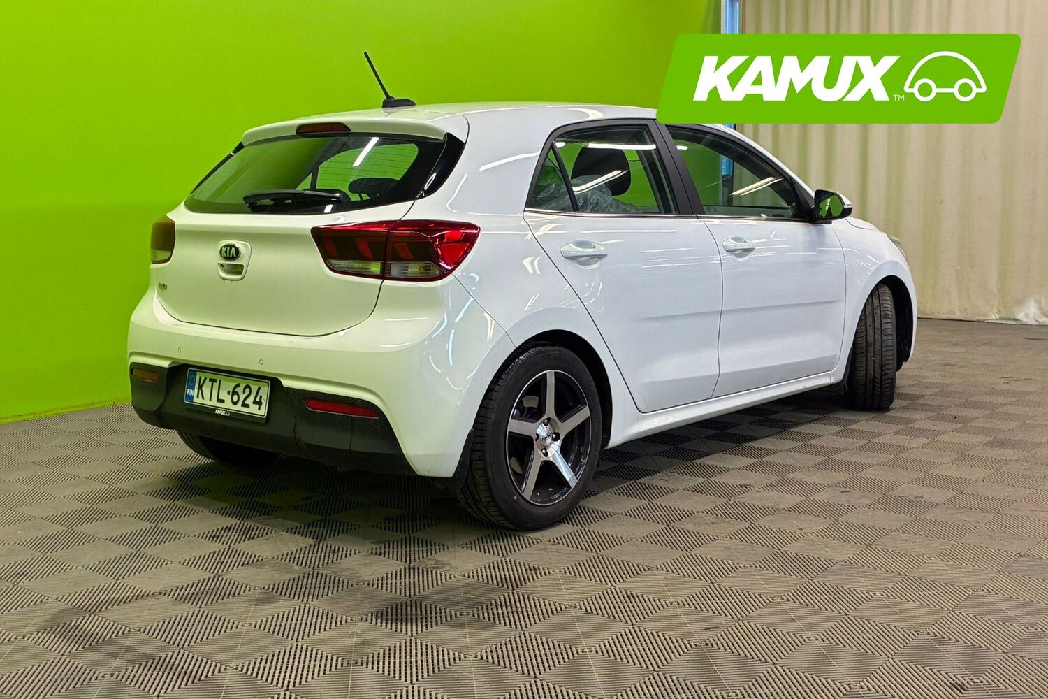 Kia Rio vaihtoauto