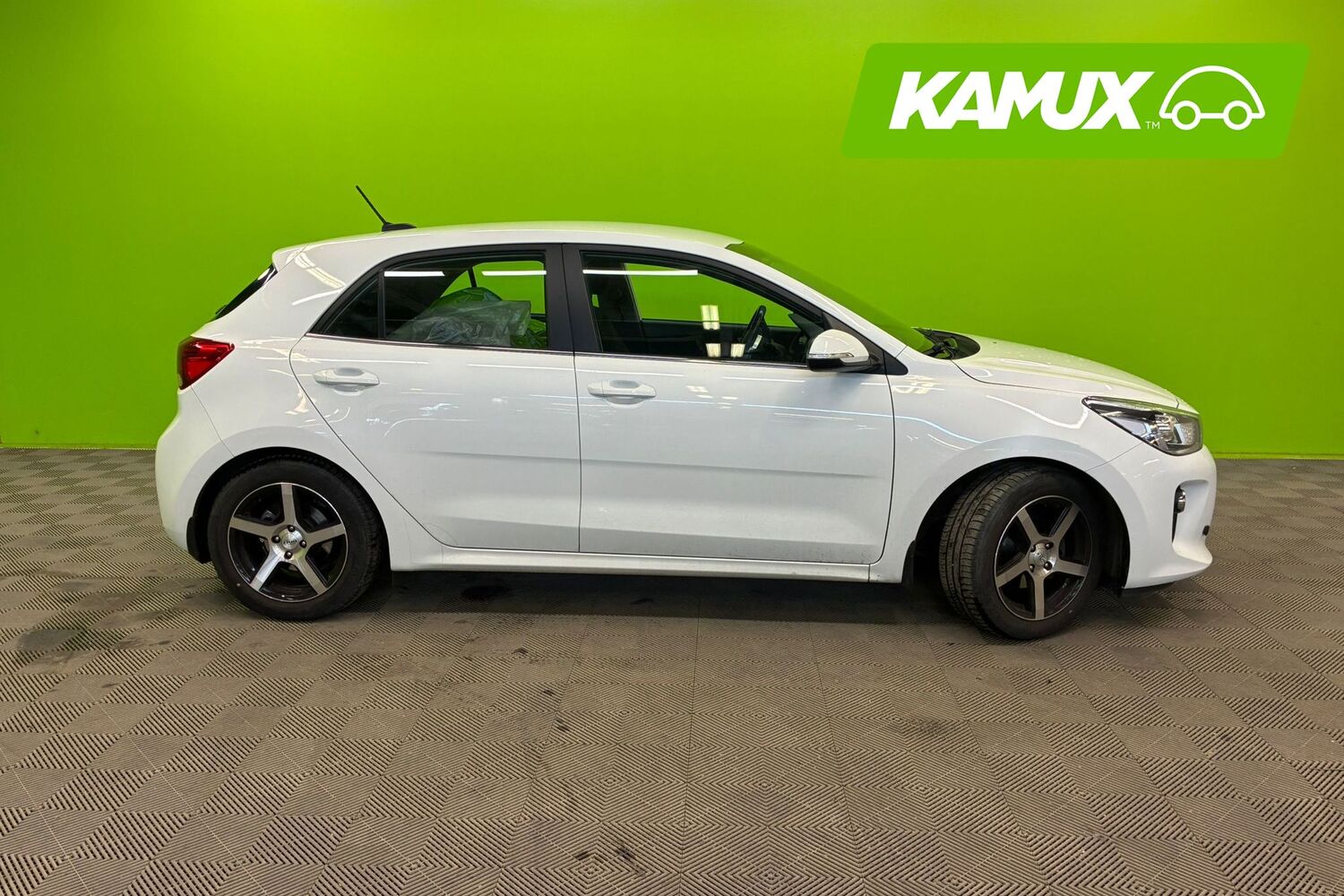 Kia Rio vaihtoauto