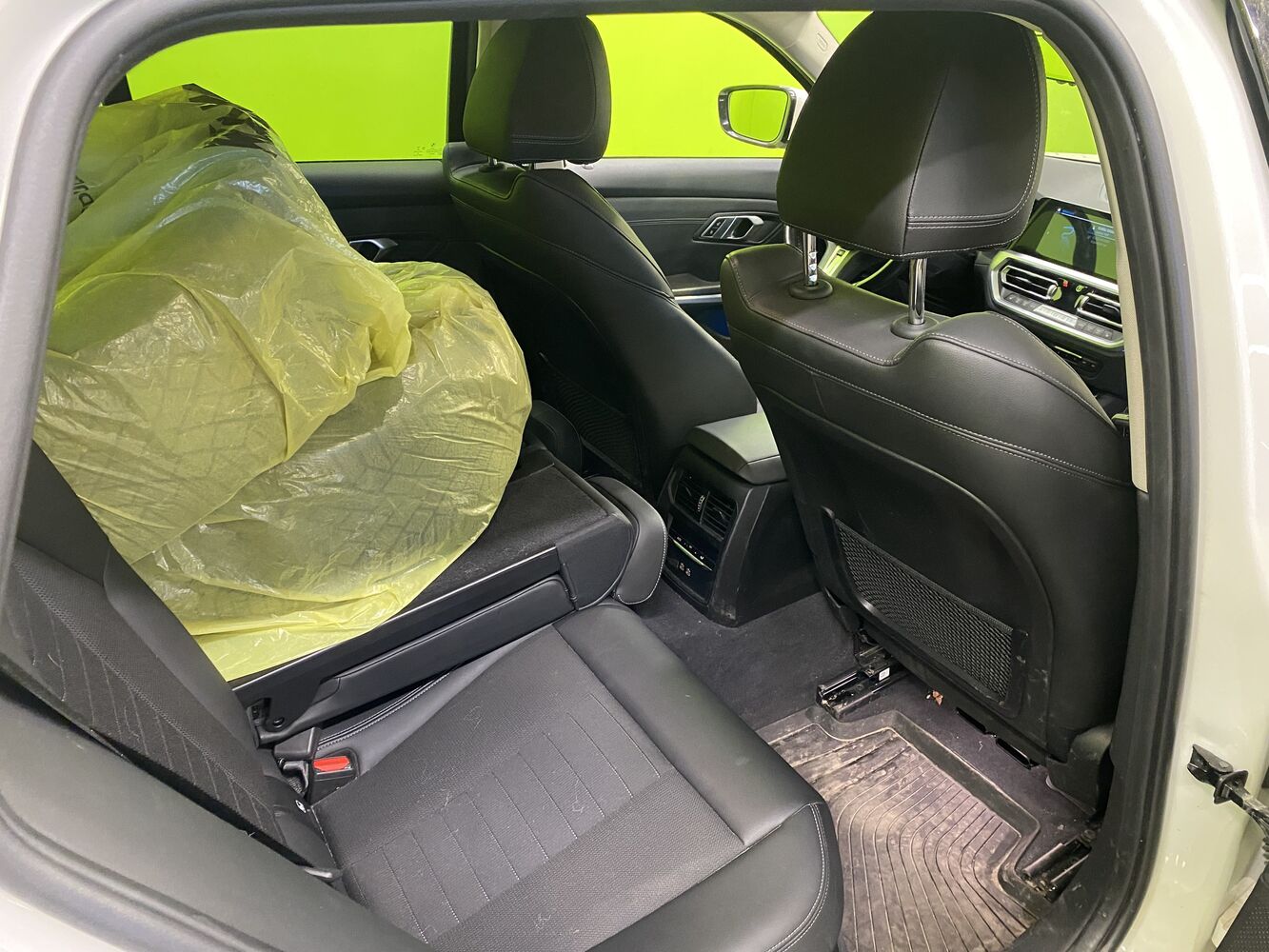 BMW 330 vaihtoauto