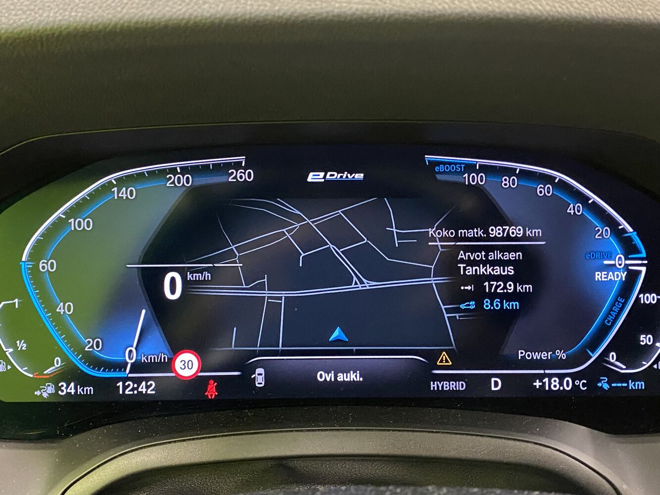 BMW 330 vaihtoauto