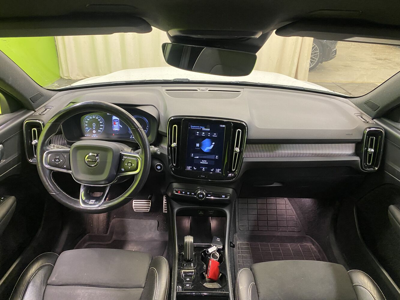Volvo XC40 vaihtoauto