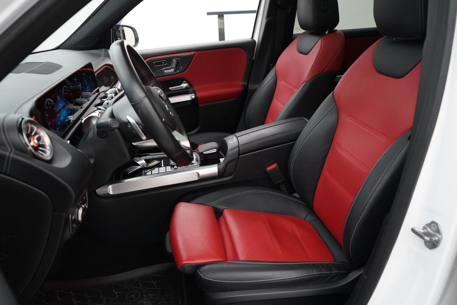 Mercedes-Benz GLB vaihtoauto