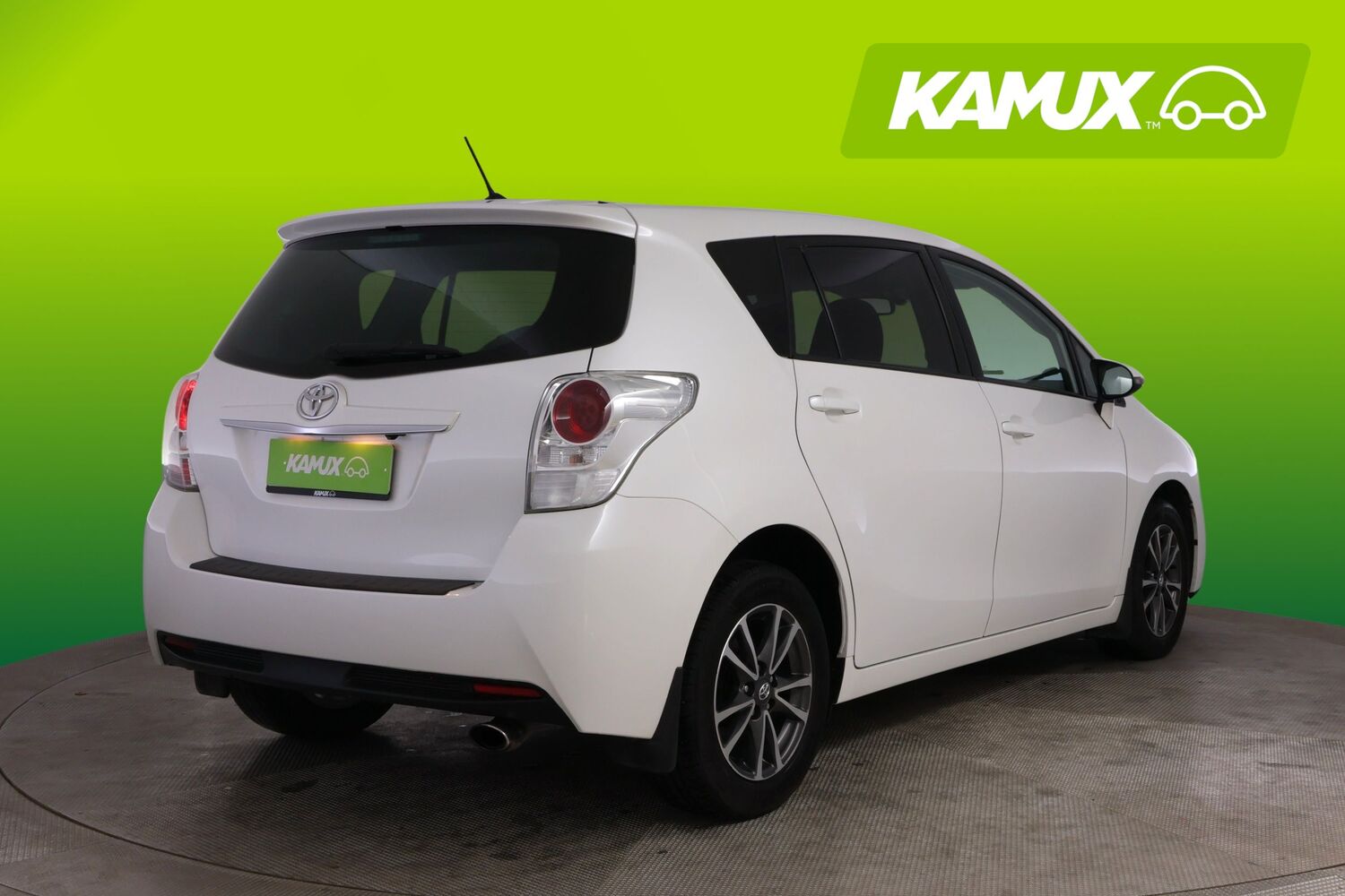 Toyota Verso vaihtoauto