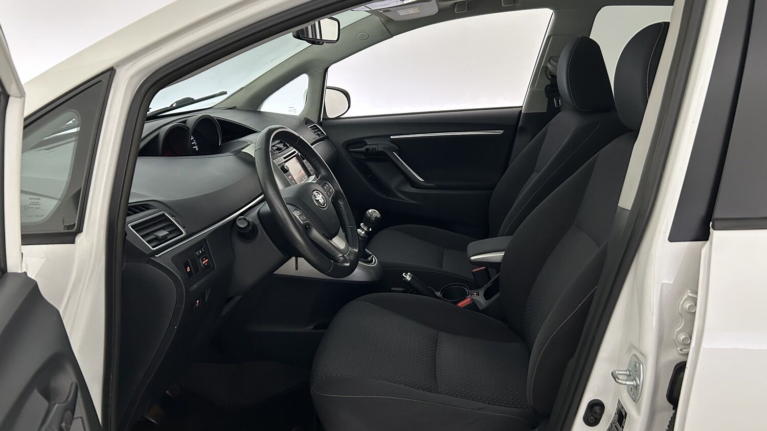 Toyota Verso vaihtoauto
