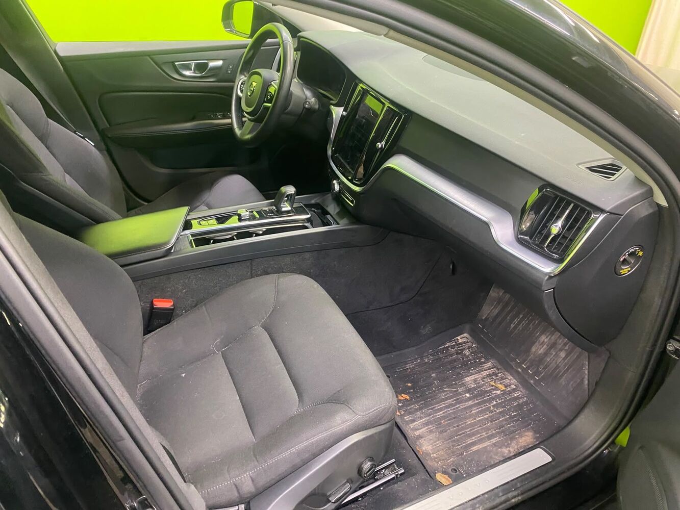 Volvo V60 Cross Country vaihtoauto