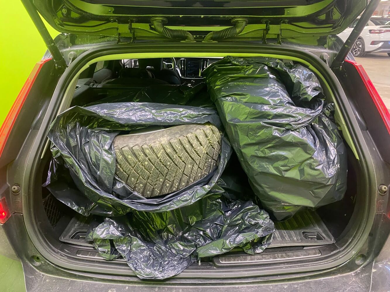 Volvo V60 Cross Country vaihtoauto
