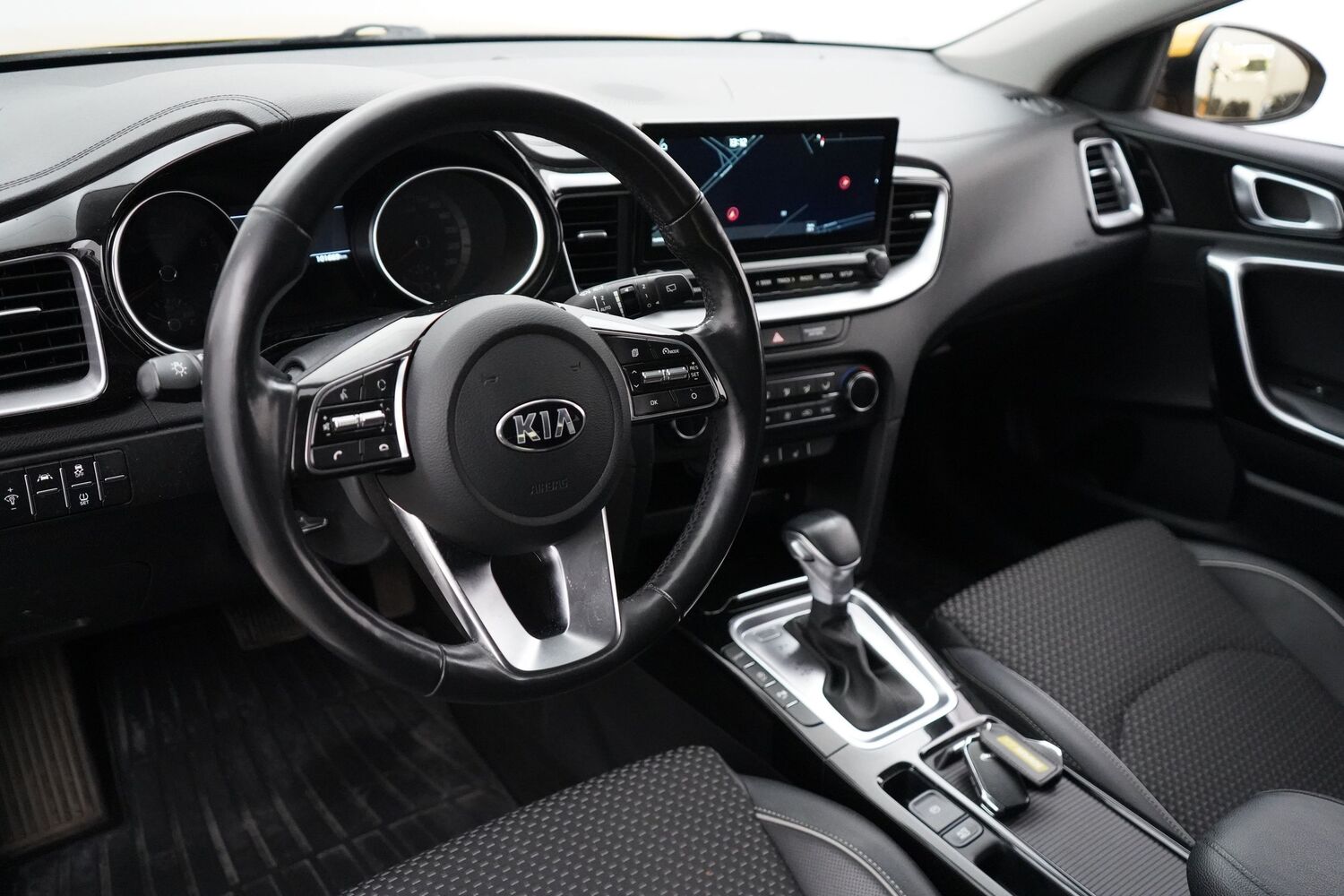 Kia XCeed vaihtoauto