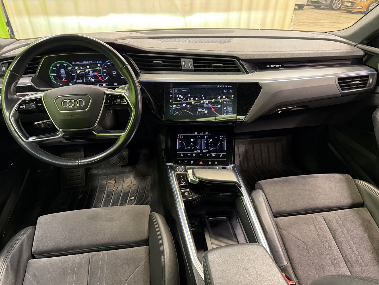 Audi e-tron vaihtoauto