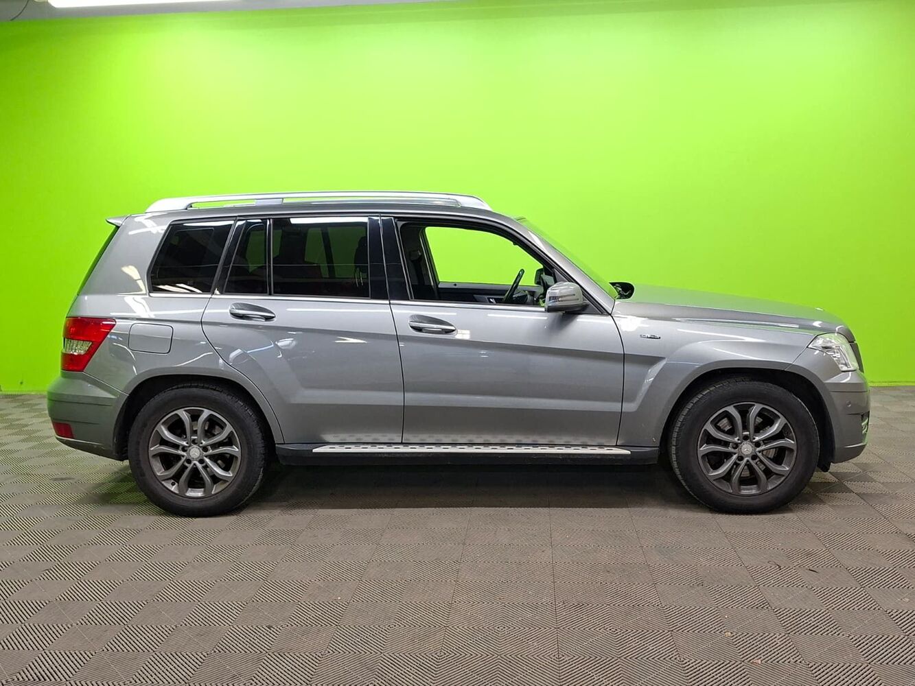 Mercedes-Benz GLK vaihtoauto