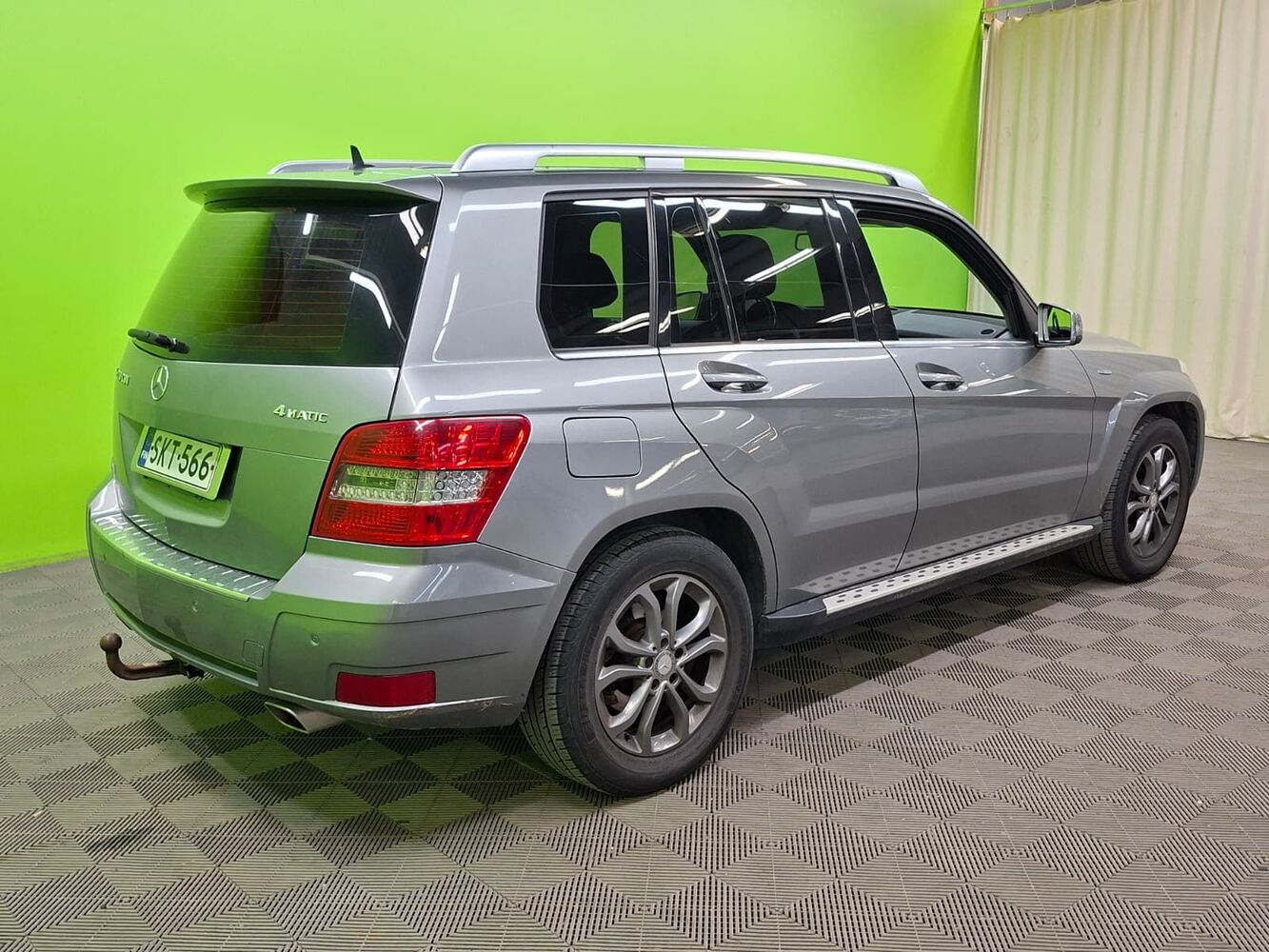 Mercedes-Benz GLK vaihtoauto