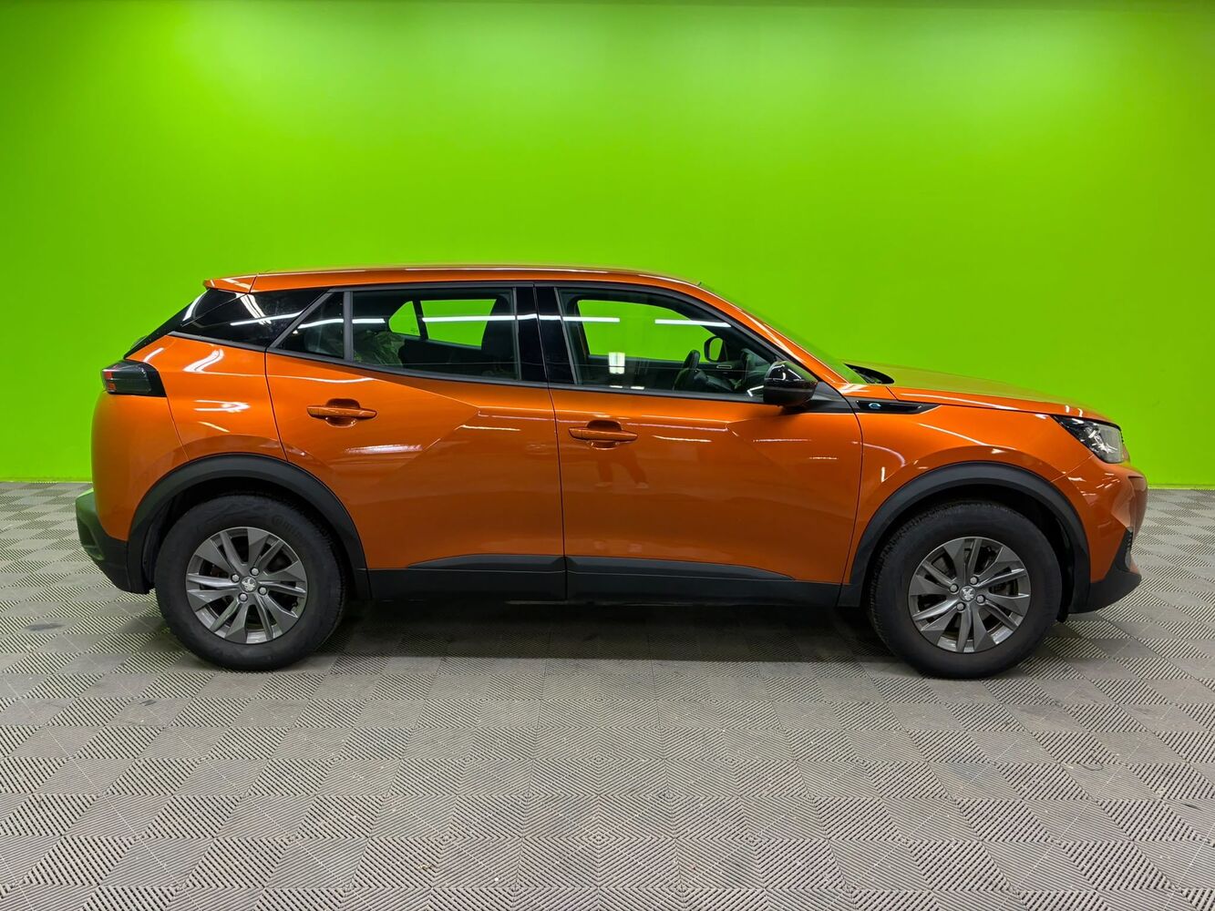 Peugeot e-2008 vaihtoauto