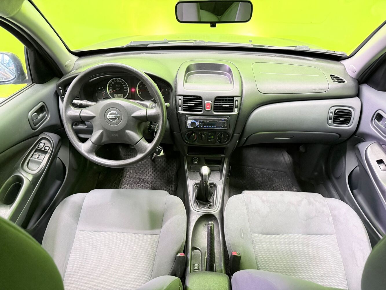 Nissan Almera vaihtoauto