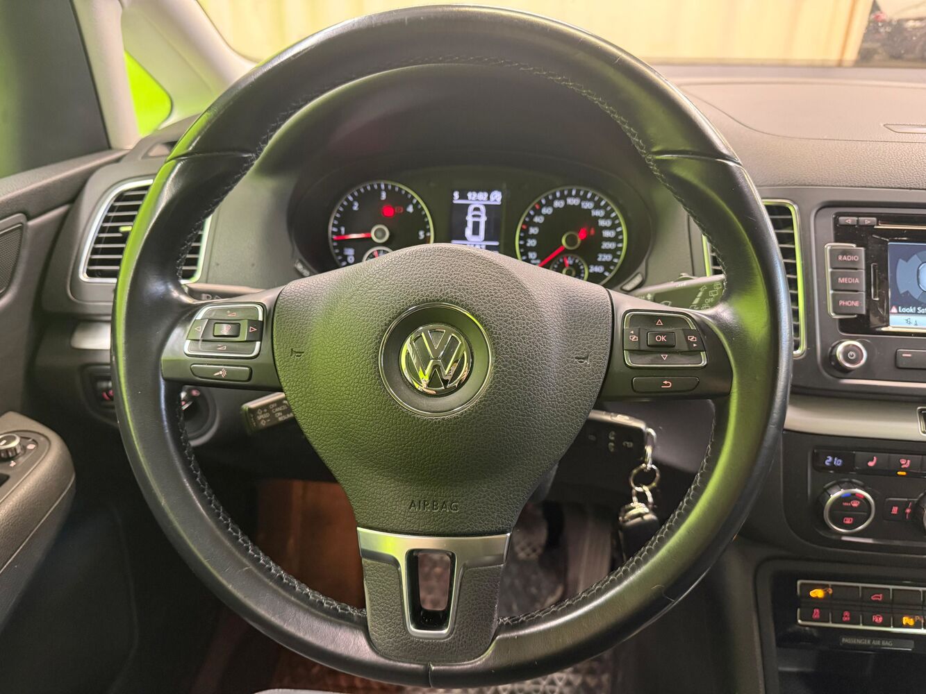 Volkswagen Sharan vaihtoauto