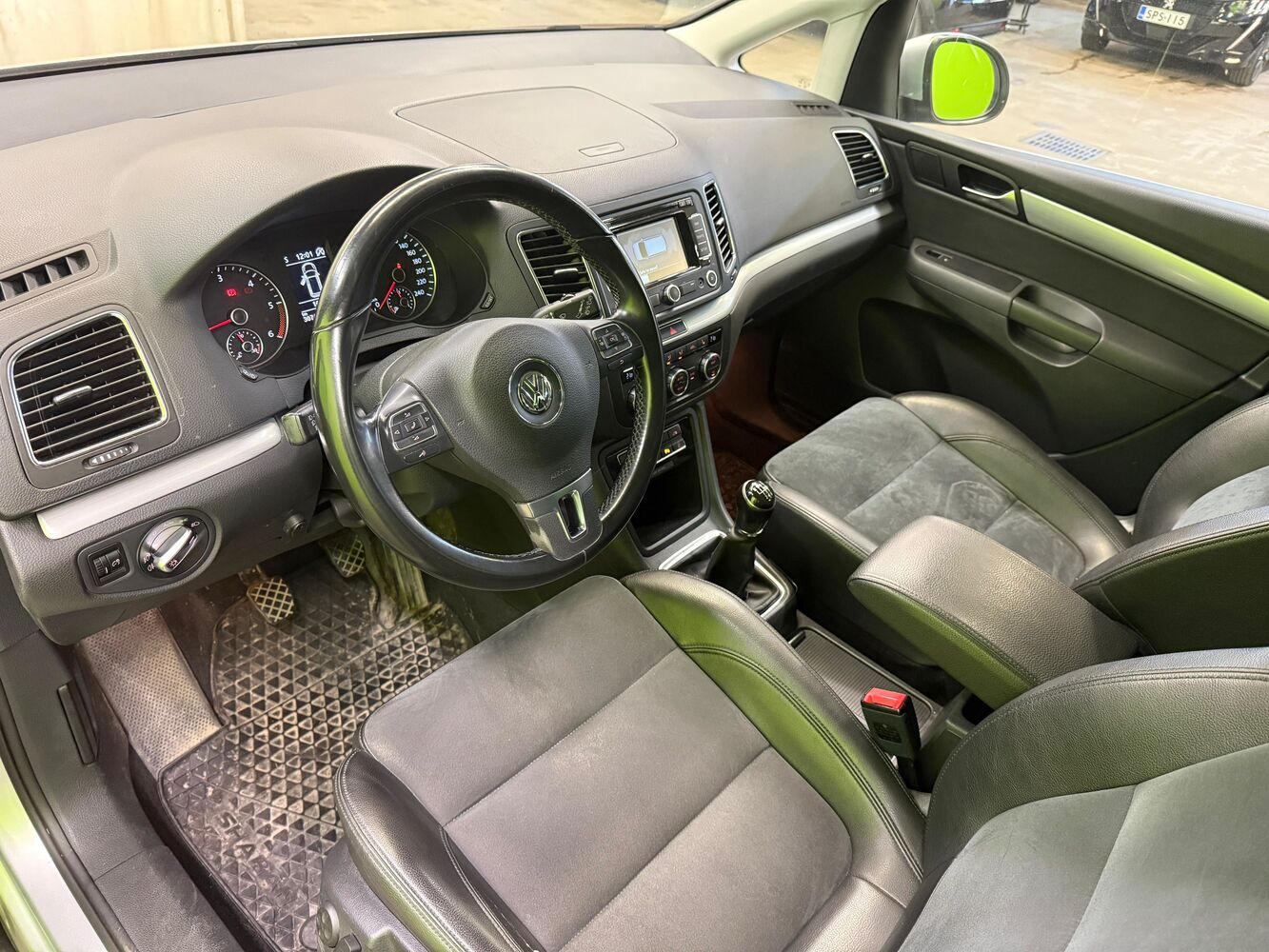 Volkswagen Sharan vaihtoauto
