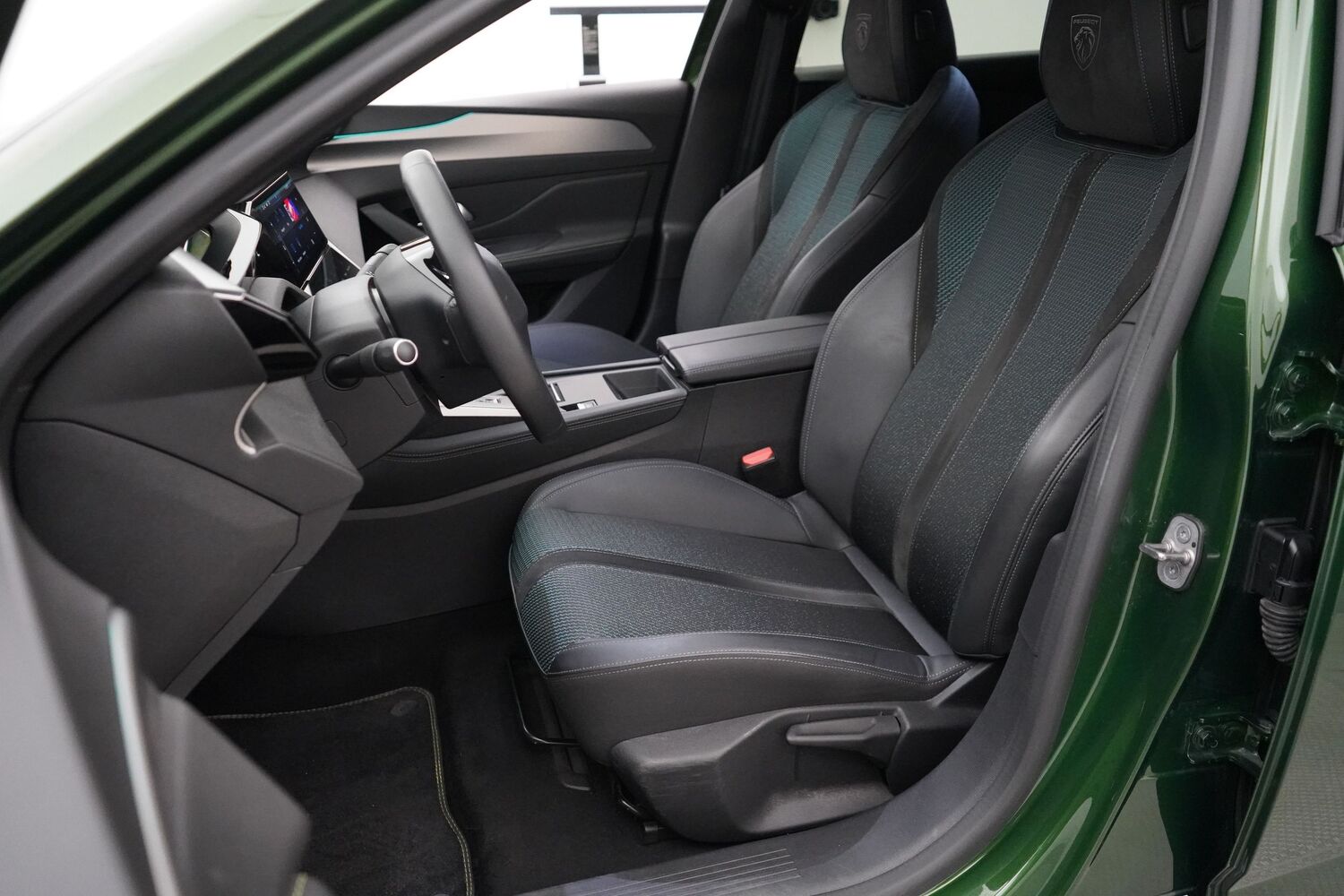 Peugeot E-308 vaihtoauto