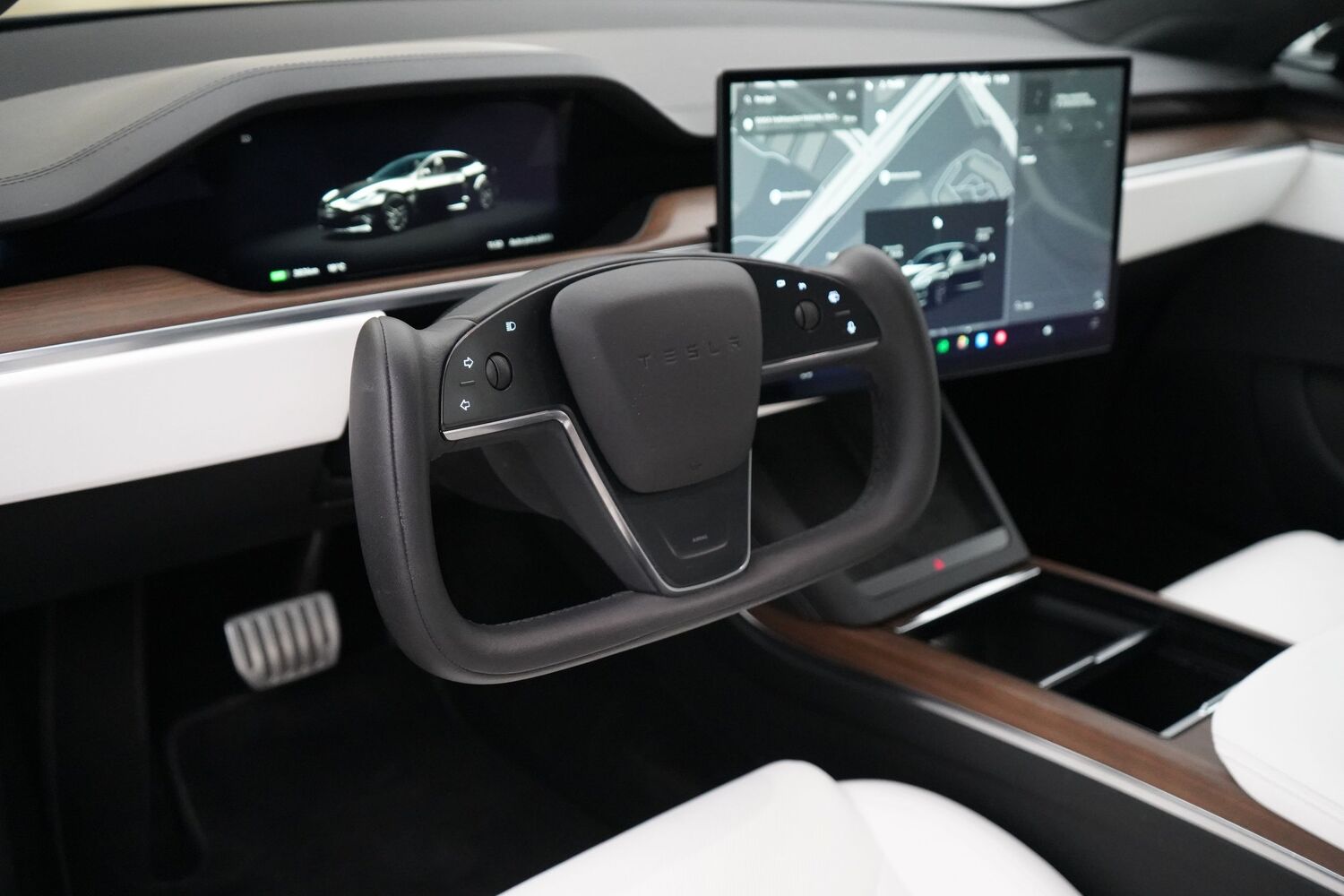 Tesla Model S vaihtoauto