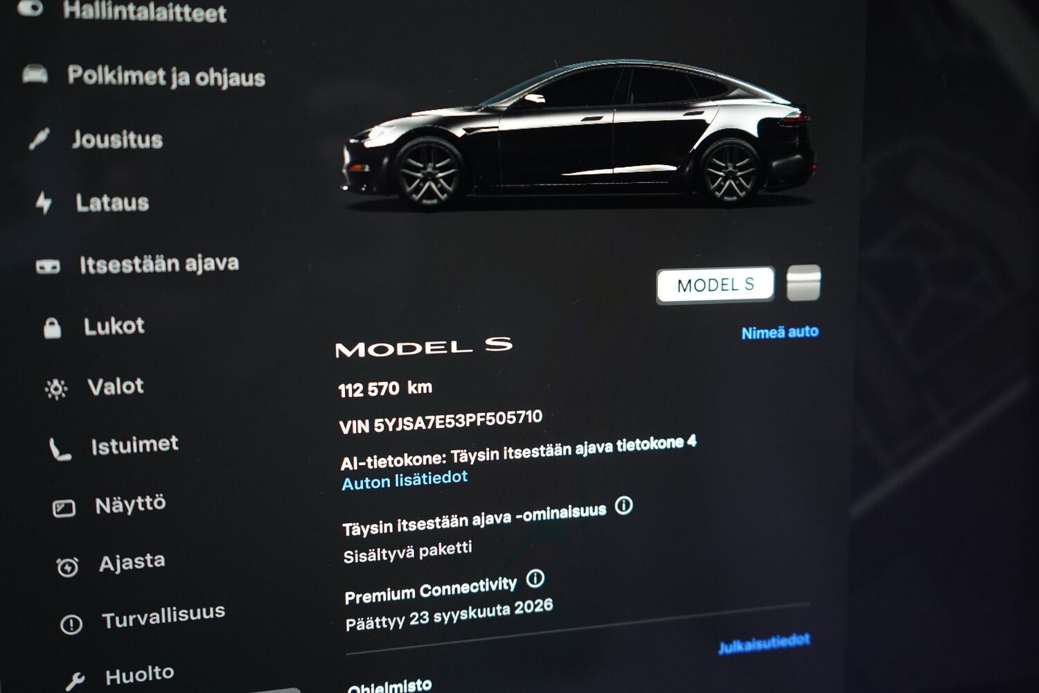 Tesla Model S vaihtoauto