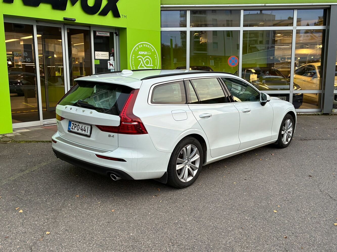 Volvo V60 vaihtoauto