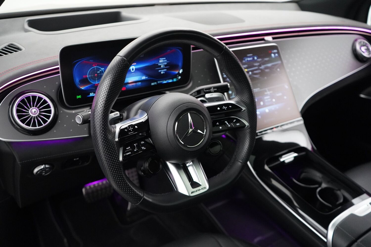 Mercedes-Benz EQE vaihtoauto