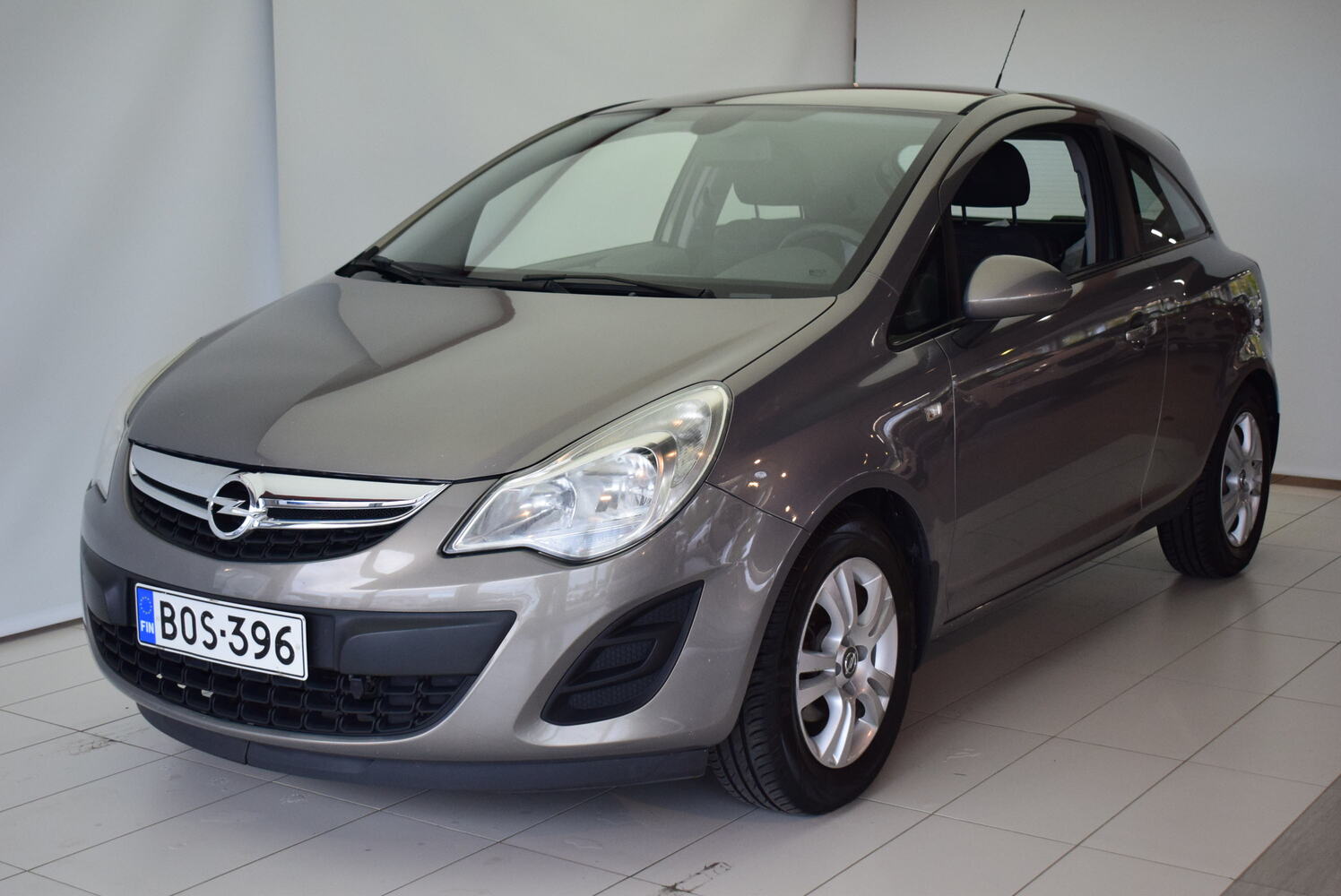 Opel Corsa vaihtoauto
