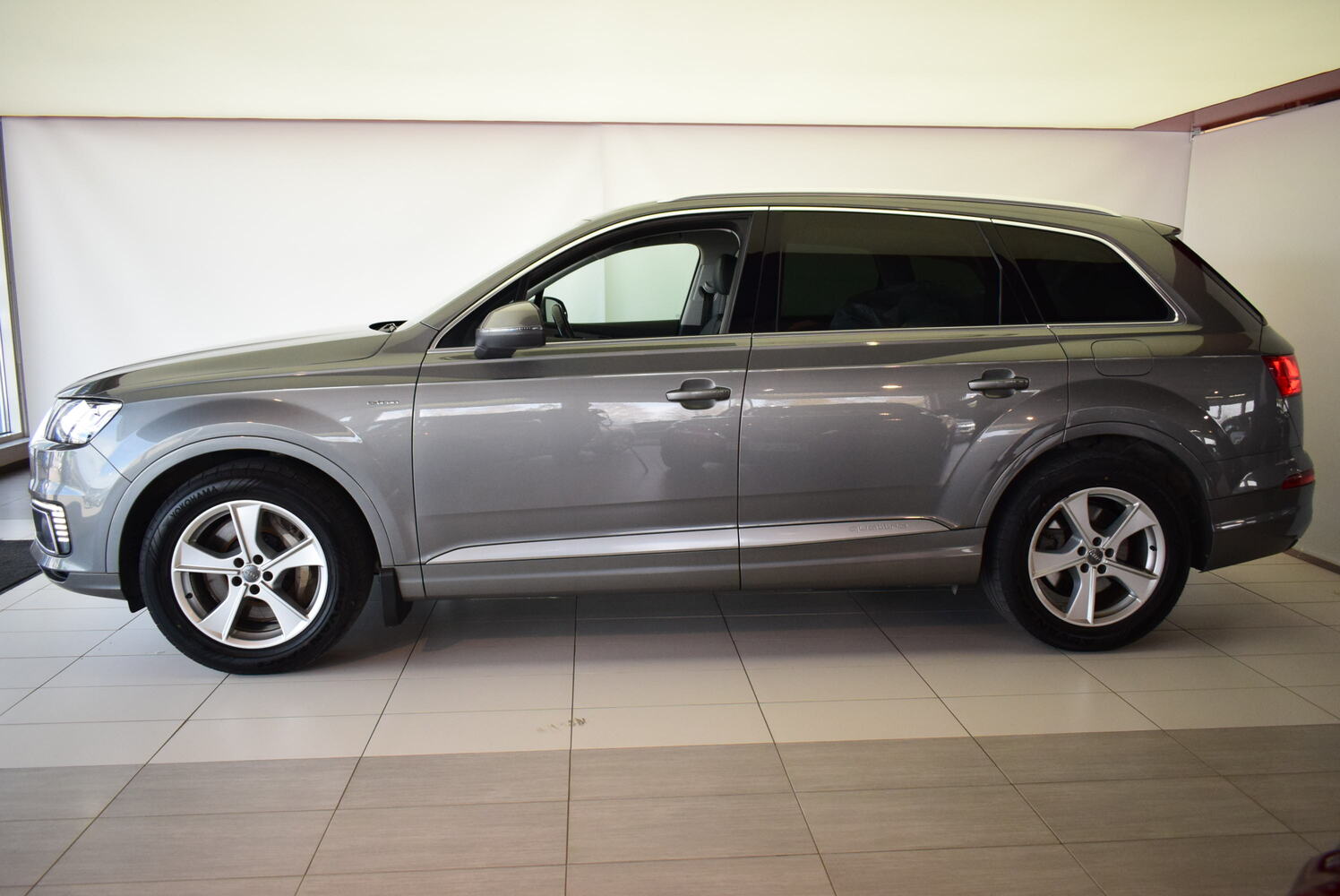 Audi Q7 vaihtoauto