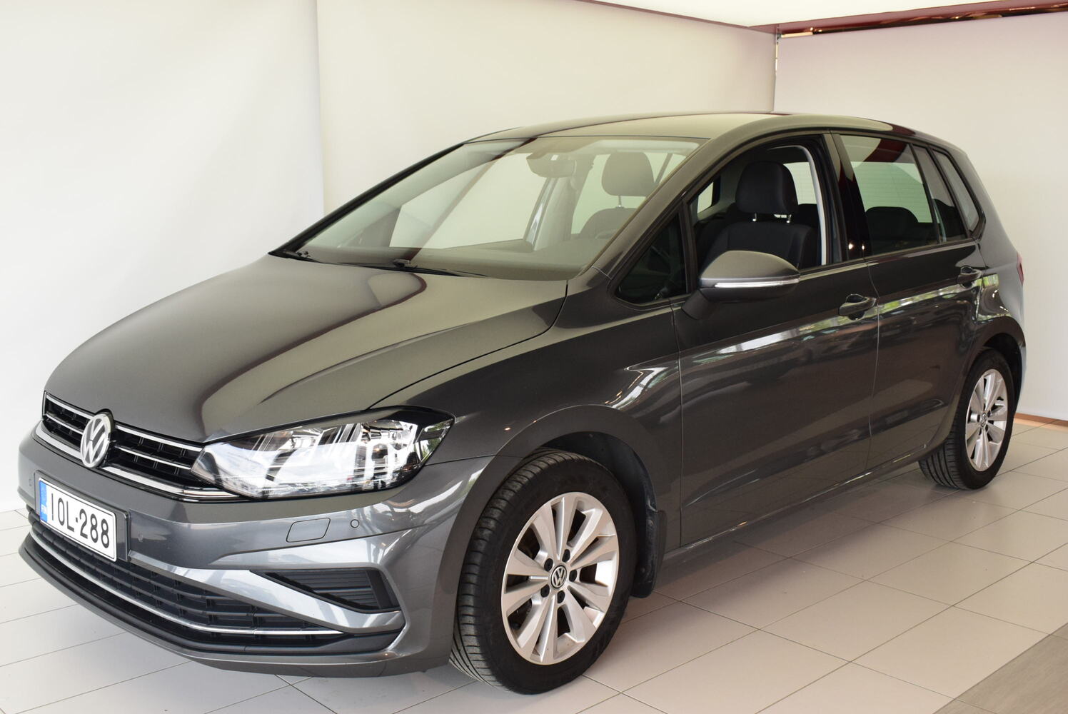 Volkswagen Golf Sportsvan vaihtoauto
