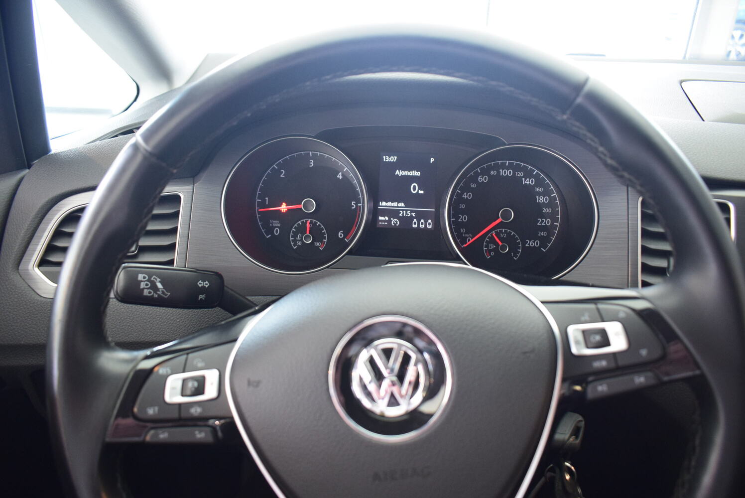 Volkswagen Golf Sportsvan vaihtoauto