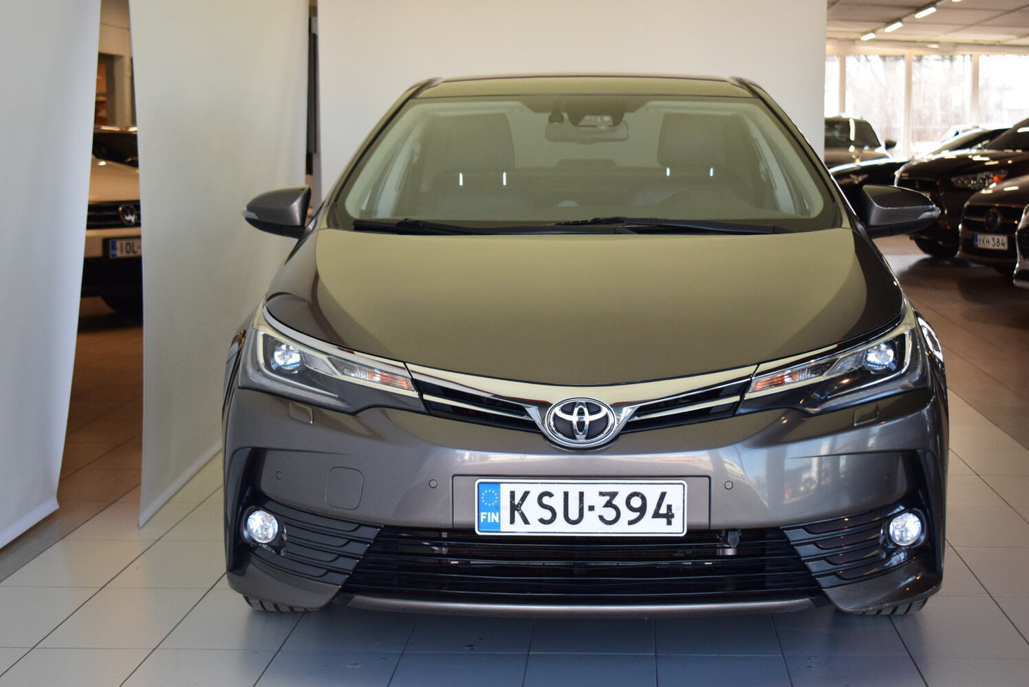 Toyota Corolla vaihtoauto