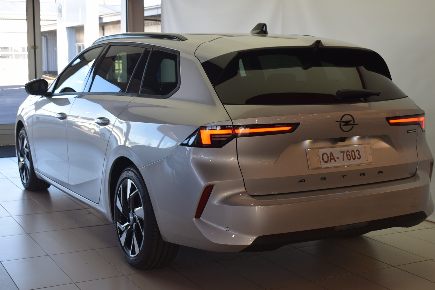 Opel Astra vaihtoauto