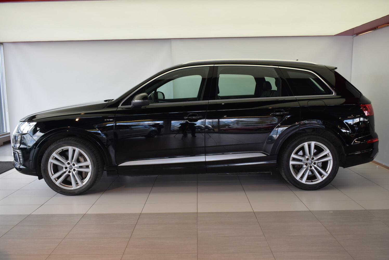 Audi Q7 vaihtoauto