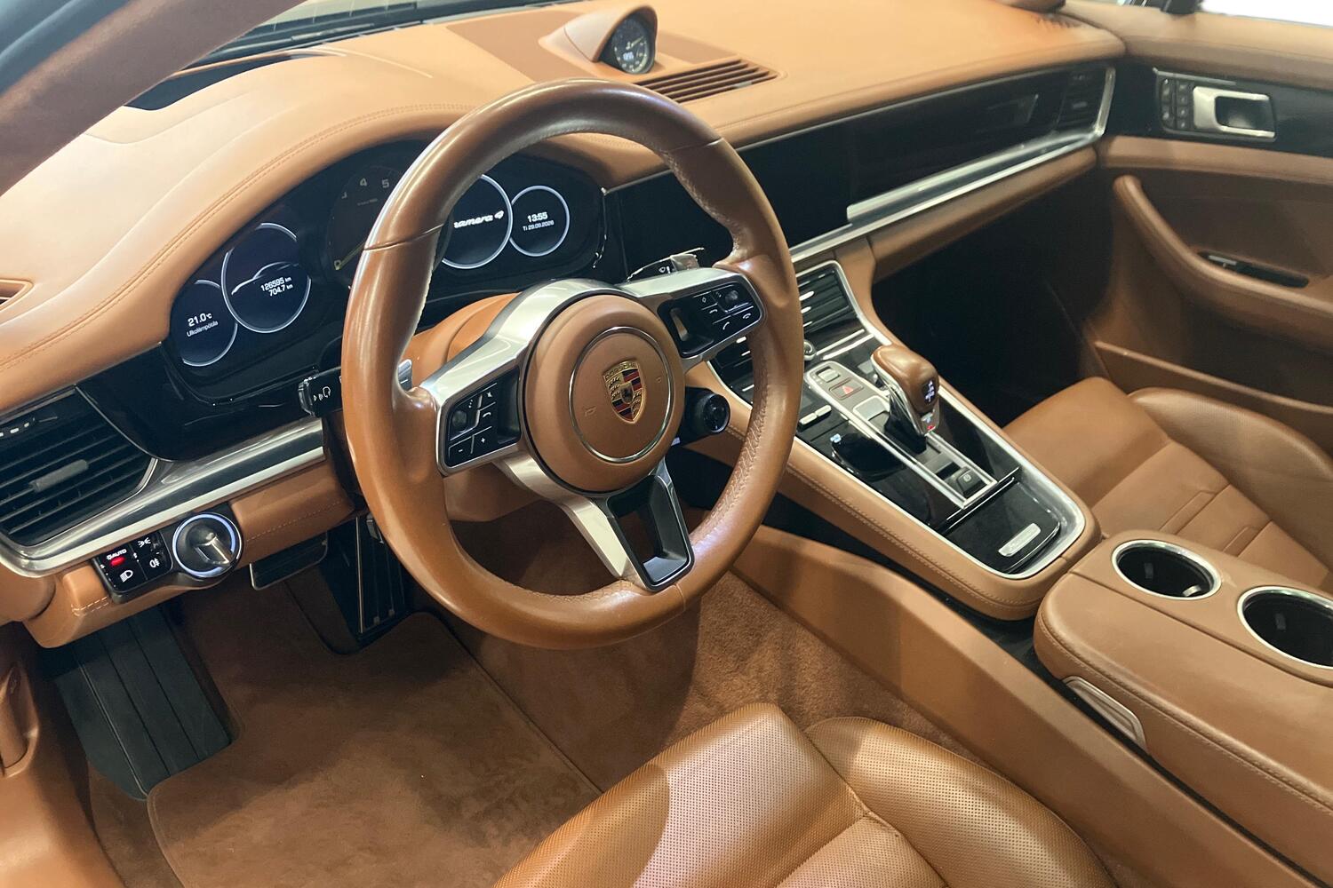 Porsche Panamera vaihtoauto