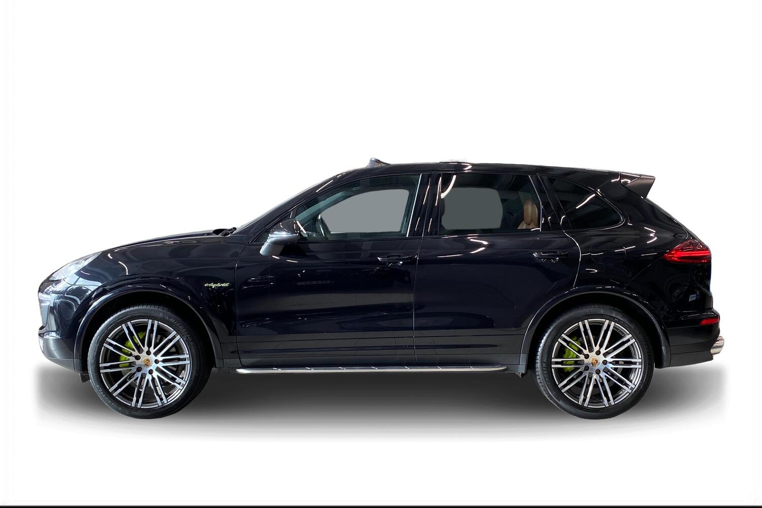 Porsche Cayenne vaihtoauto