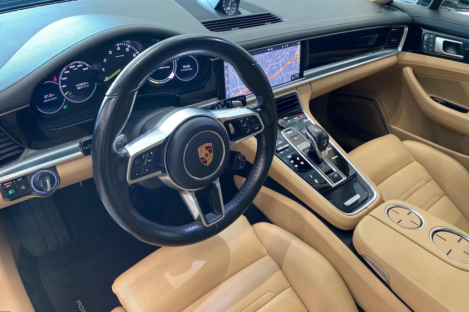 Porsche Panamera vaihtoauto